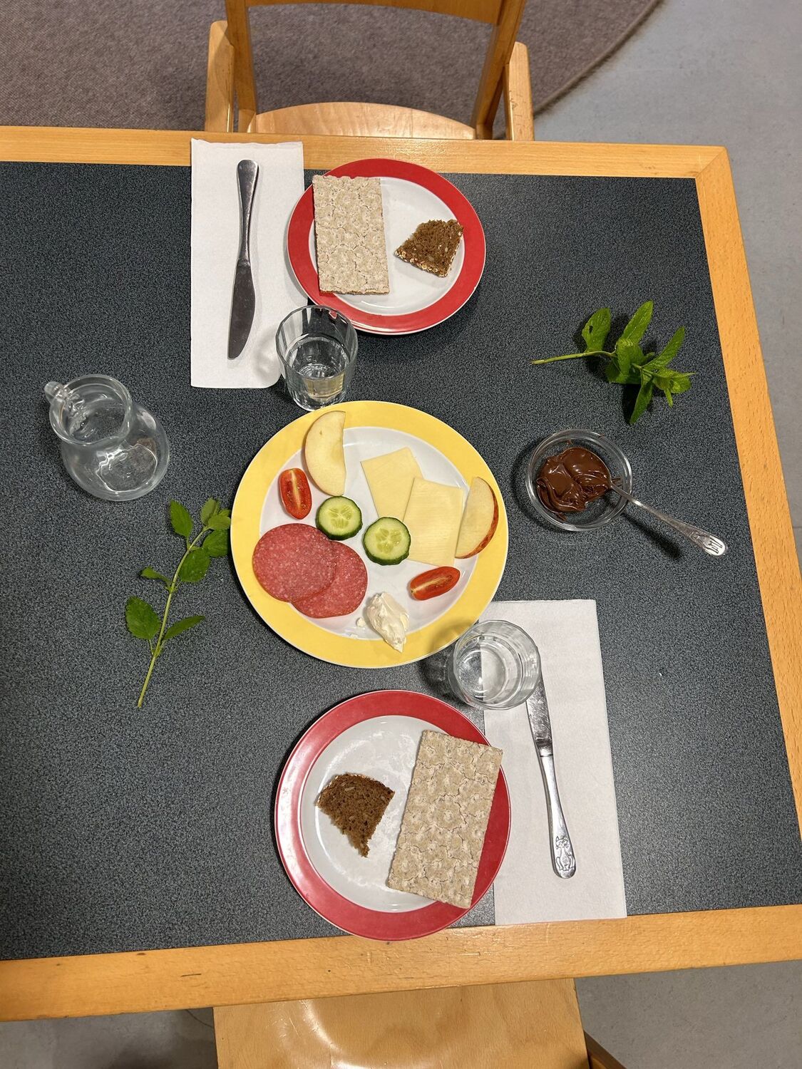 Frühstückstisch für das blinde Frühstück